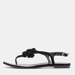 Pre Owned Chanel Black Velvet Camellia Thong Flats Size 38