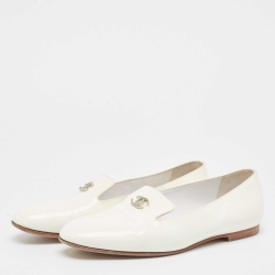 Pre Owned Chanel Off White Patent Leather CC Crystals Smoking Loafers Size 39