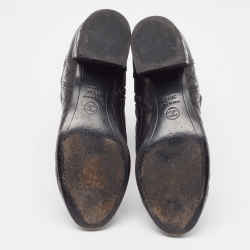 Pre Owned Chanel Black Quilted Leather and Patent Cap Toe CC Ankle Booties Size 38.5