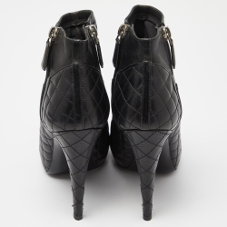 Chanel Black Quilted Leather Zip Ankle Booties Size 38.5