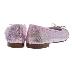 Pre Owned Chanel Pink Metallic Python Ballet Flats Size 37.5
