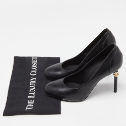 Pre Owned Chanel Black Leather Pointed Toe Pumps Size 38.5