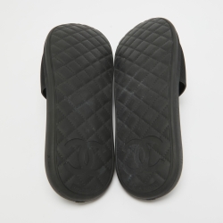 Pre Owned Chanel Black Textured Rubber CC Camellia Slides Size 41