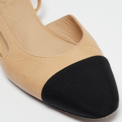 مملوكة مسبقًا Chanel Beige/Black Leather and Canvas Cap Toe Slingback Flat Sandals Size 36.5
