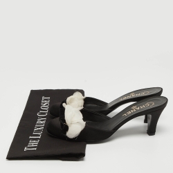مملوكة مسبقًا Chanel Black Satin and Fabric Applique CC Bow Mules Size 37.5