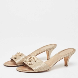 Pre Owned Chanel Gold Textured Suede Embellished CC Slide Sandals Size 39.5