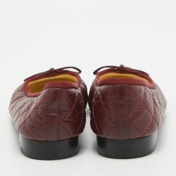 Pre Owned Chanel Burgundy Leather CC Ballet Flats Size 37
