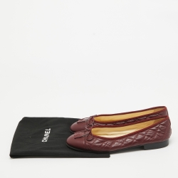 Pre Owned Chanel Burgundy Leather CC Ballet Flats Size 37