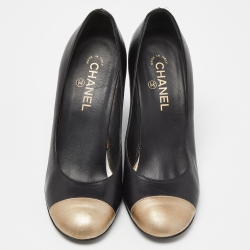 Pre Owned Chanel Black/Gold Leather CC Cap Tote Wedge Pumps Size 40