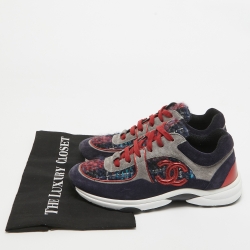 Pre Owned Chanel Tricolor Tweed and Suede CC Low Top Sneakers Size 39
