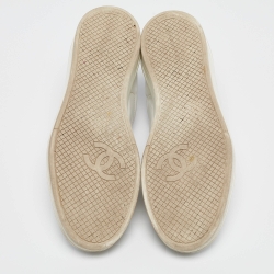 Pre Owned Chanel White Leather CC Low Top Sneakers Size 41
