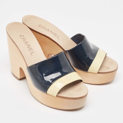 Pre Owned Chanel Two Tone Patent Leather Open Toe Platform Slide Sandals Size 38