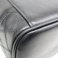 مملوكة مسبقًا Chanel Black Caviar Vanity Bag