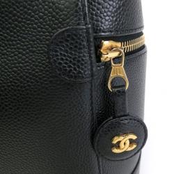 مملوكة مسبقًا Chanel Black Caviar Cosmetic Vanity Bag