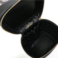 مملوكة مسبقًا Chanel Black Caviar Cosmetic Vanity Bag