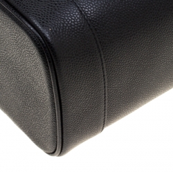 Pre Owned Chanel Black Caviar Leather Cosmetic Vanity Bag