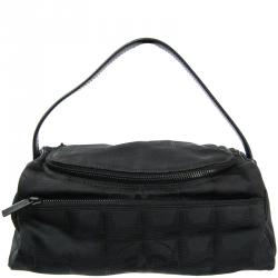 Pre Owned Chanel Black Nylon New Travel Line Vanity Bag