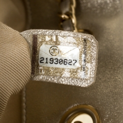 Pre Owned Chanel Metallic Gold  Quilted Leather Small Seoul Backpack