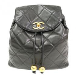 مملوكة مسبقًا Chanel Black Quilted Lambskin Backpack