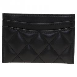 مملوكة مسبقًا Chanel Black Quilted Lambskin Classic Card Holder