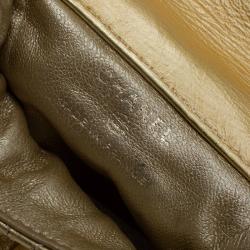 مملوكة مسبقًا Chanel Gold Quilted Leather Reissue 2.55 Limited Edition Ankle Bag