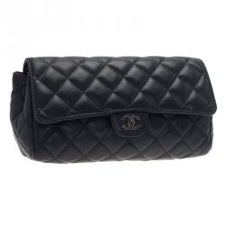 Pre Owned Chanel Black Quilted Leather Cosmetic Case