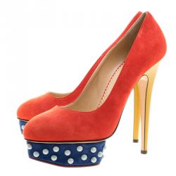 Pre Owned حذاء كعب عالي شارلوت أوليمبيا نعل سميك ترصيعات دولي  سويدي ثلاثي اللون مقاس 40