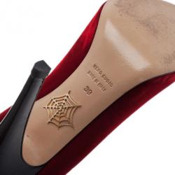 Pre Owned Charlotte Olympia Red Kitty Embroidered Velvet Pumps Size 39