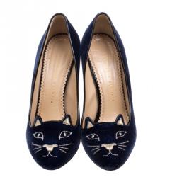 Pre Owned حذاء كعب عالي شارلوت أوليمبيا كيتي قطيفة زرقاء مطرزة مقاس 39