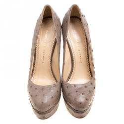 Pre Owned حذاء كعب مرتفع شارلوت أوليمبيا جريتا نعل سميك جلد نعام أزرق مقاس 39