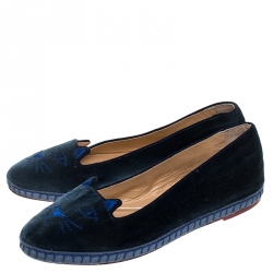 Pre Owned Charlotte Olympia Blue Velvet Kitty Slip On Loafers Size 38