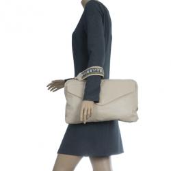 مملوكة مسبقًا Chloe Cream Leather Leonie Clutch