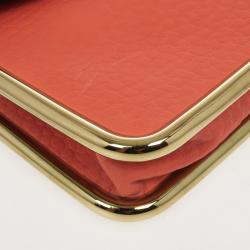 مملوكة مسبقًا Chloe Textured and Patent Leather Sally Clutch