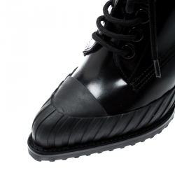 Chloé Black Leather Rylee Rubber Cap Toe Lace Up Ankle Boots Size 36