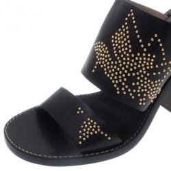 Pre Owned Chloe Black Leather Studded Sandals Size 39