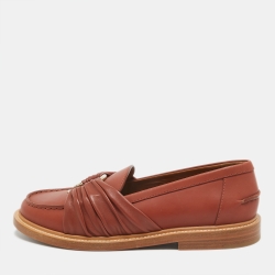 Pre Owned Chloe Brown Leather C Logo Loafers Size 38
