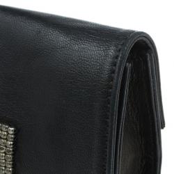 مملوكة مسبقًا Chloe Black Leather Studded Clutch