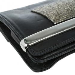 مملوكة مسبقًا Chloe Black Leather Studded Clutch