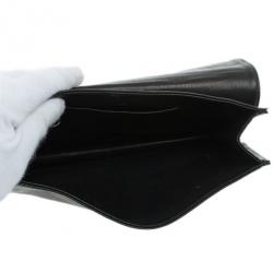 مملوكة مسبقًا Chloe Black Leather Studded Clutch