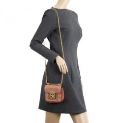 مملوكة مسبقًا Chloe Mini Elsie Crossbody Bag