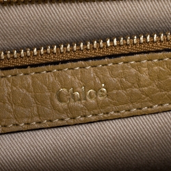 مملوكة مسبقًا حقيبة كتف كلوي سالي جلد ثعبان ثنائية اللون متوسطة