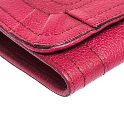 Pre Owned Chloe Magenta Leather Flap Continental Wallet