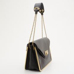 مملوكة مسبقًا Chloe Navy Python Sally Bag