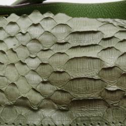 مملوكة مسبقًا Chloe Green Python Medium Paraty Satchel