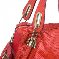 مملوكة مسبقًا حقيبة كتف كلوي باراتي جلد ثعبان حمراء متوسطة