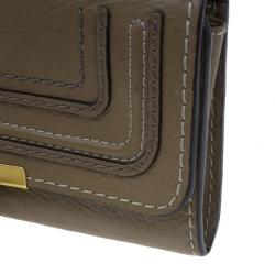 Pre Owned Chloe Nut Grained Leather Marcie Continental Wallet
