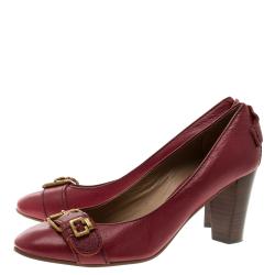 Pre Owned Chloe Red Leather Gold Buckle Pumps Size 39.5