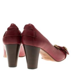 Pre Owned Chloe Red Leather Gold Buckle Pumps Size 39.5