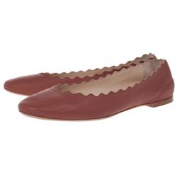 مملوكة مسبقًا Chloe Brown Leather Lauren Scalloped Ballet Flats Size 38.5