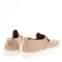 Pre Owned Chloe Beige Leather Stud Embellished Susanna Slip On Sneakers Size 37